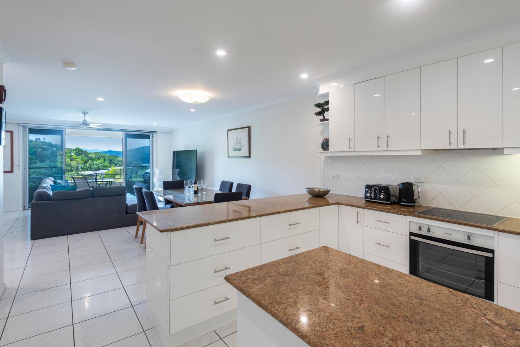 Poinciana Lodge - 2 Bedroom - On Hamilton Island By Hiha Εξωτερικό φωτογραφία