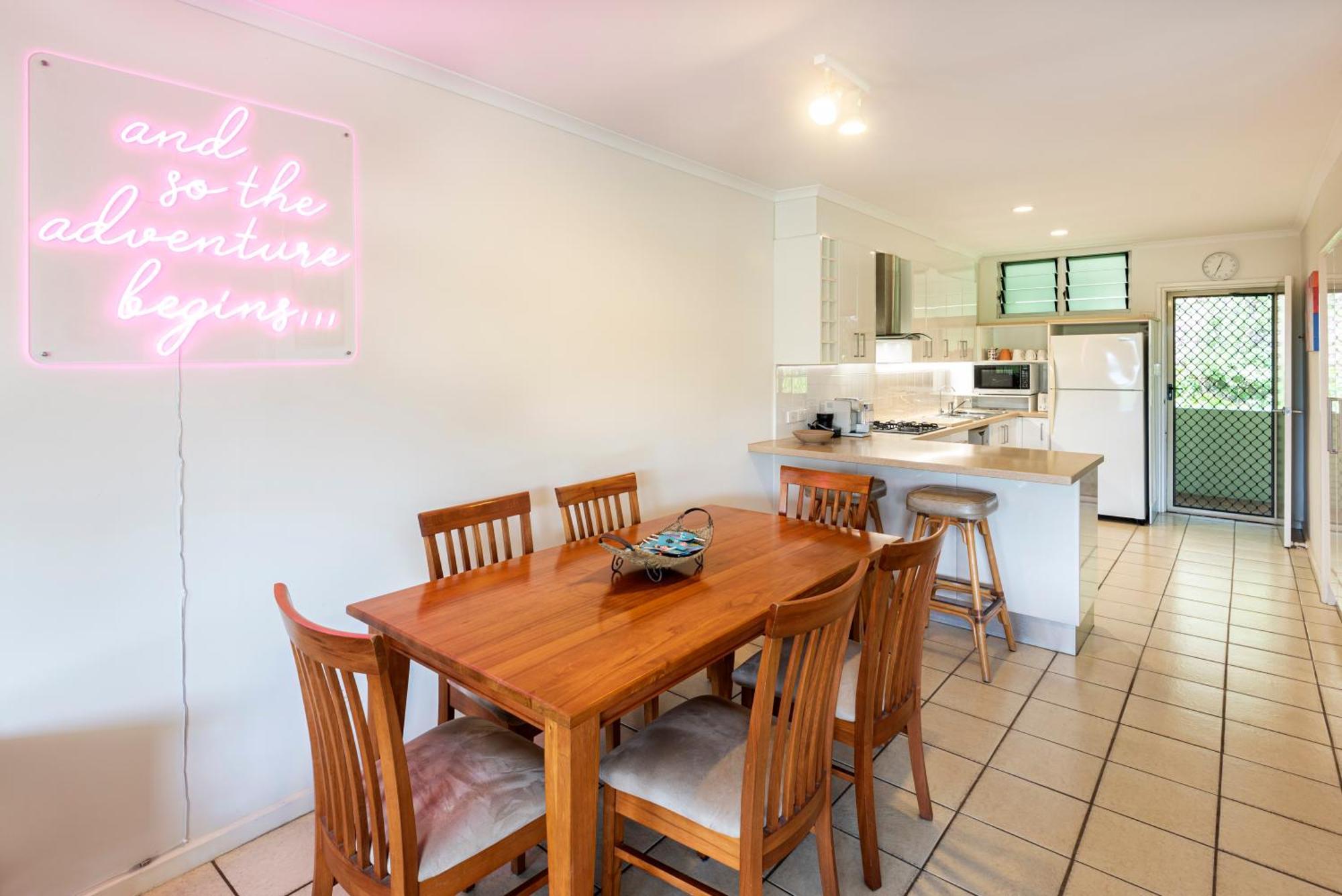 Poinciana Lodge - 2 Bedroom - On Hamilton Island By Hiha Εξωτερικό φωτογραφία