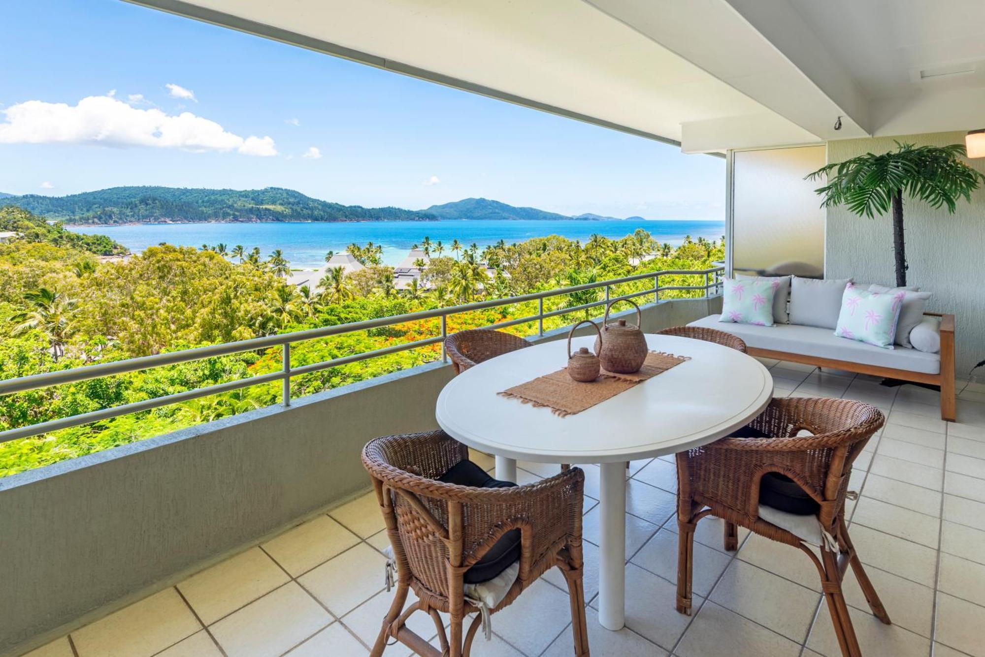 Poinciana Lodge - 2 Bedroom - On Hamilton Island By Hiha Εξωτερικό φωτογραφία